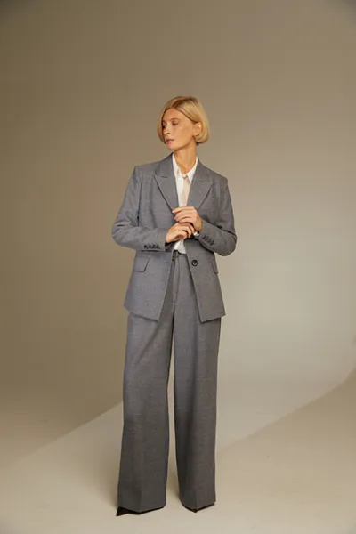 Костюм с брюками палаццо