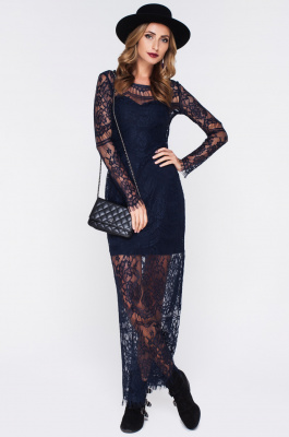 Платье из фактурного кружева 