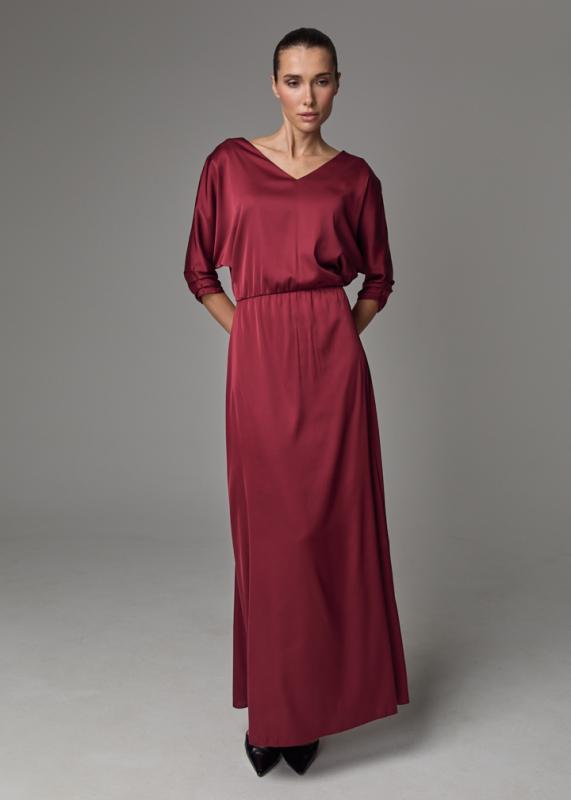 Вечернее шелковое платье Вечернее шелковое платье