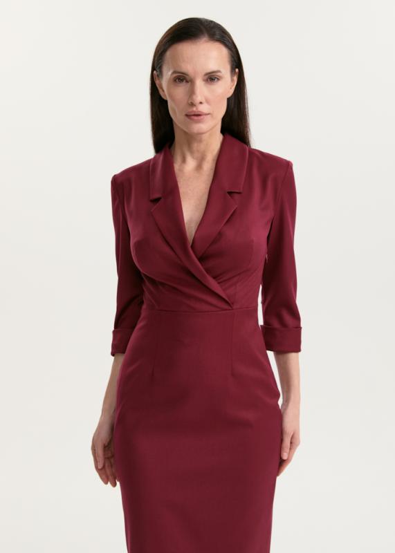 Платье с английским воротником