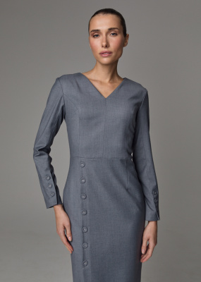 Платье с обтяжными пуговицами  Платье с обтяжными пуговицами