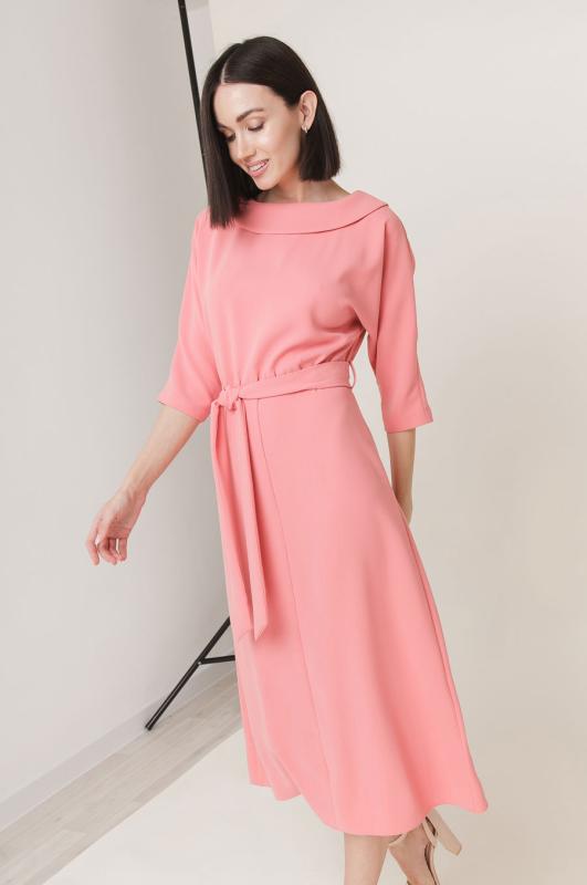 Платье из крепа