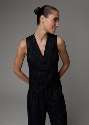 Жилет в полоску 