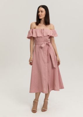 Приталенное платье с воланом 