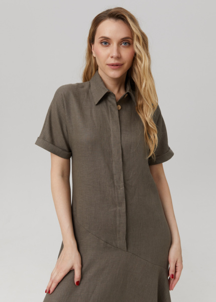 Платье с асимметричным низом 