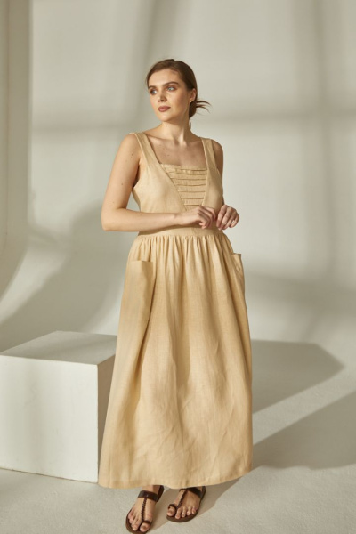 Льняное платье с прострочками