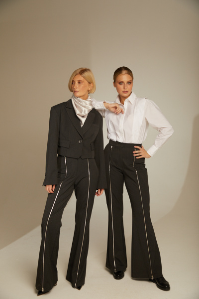 Брюки с молниями