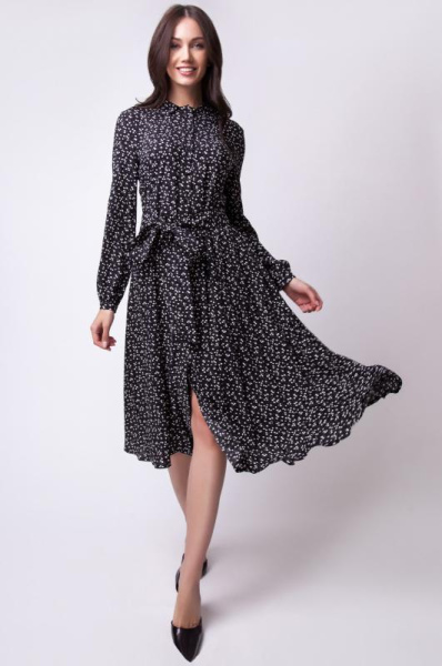 Вечернее платье с длинным рукавом