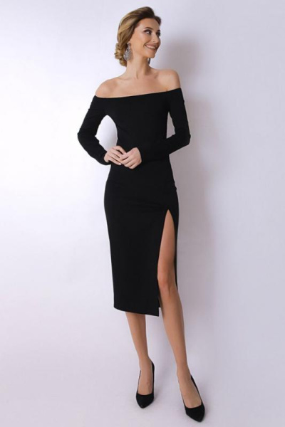 Коктейльное платье с открытыми плечами