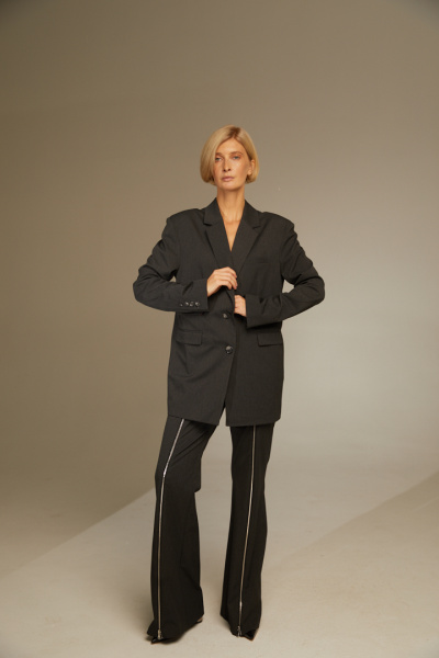 Жакет в oversize-стиле