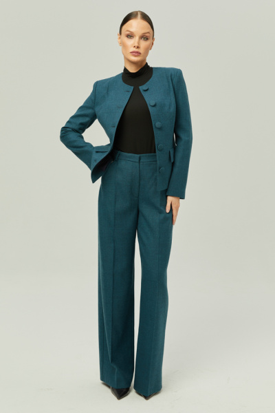 Костюм 100% шерсть 