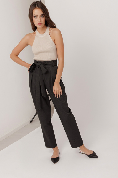 Брюки на высокой посадке