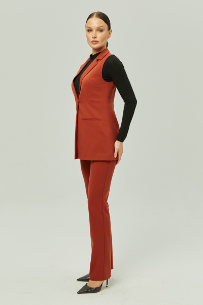 Жилет удлиненный