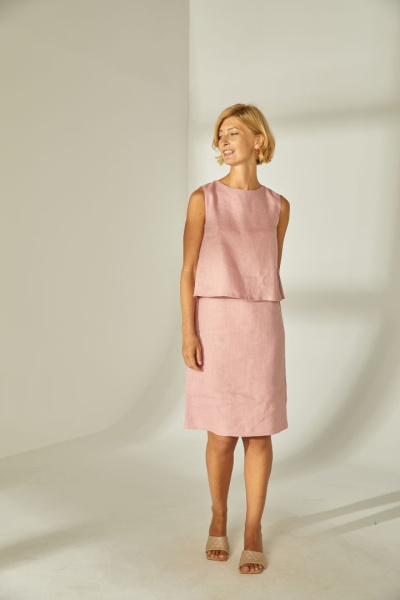 Льняное платье свободного кроя