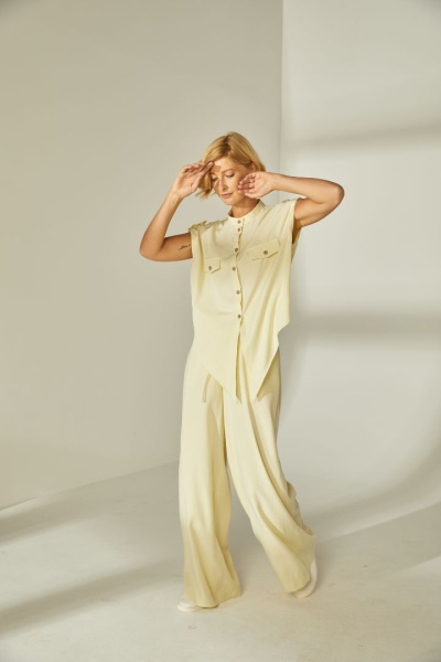 Брюки свободного кроя