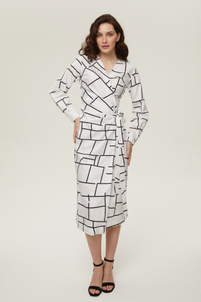 Платье с графичным принтом