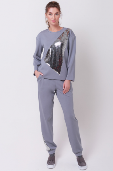 Костюм с вставками из пайеток Костюм с вставками из пайеток
