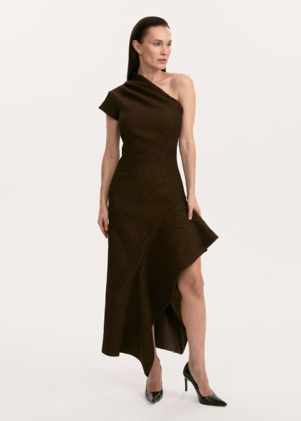 Асимметричное платье из фактурной ткани