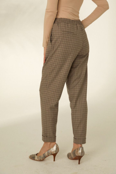 Брюки в casual-стиле