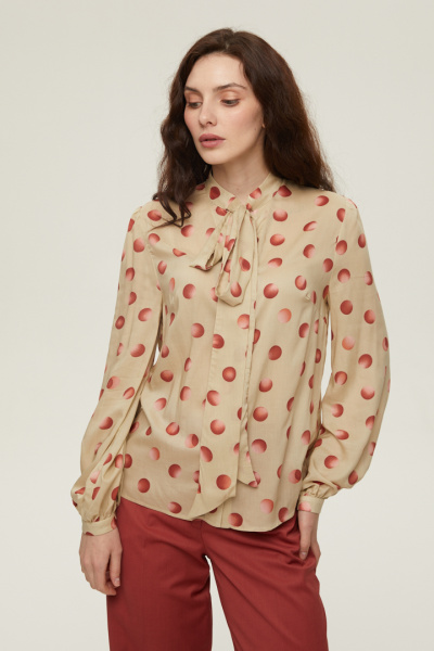 Блуза с бантом