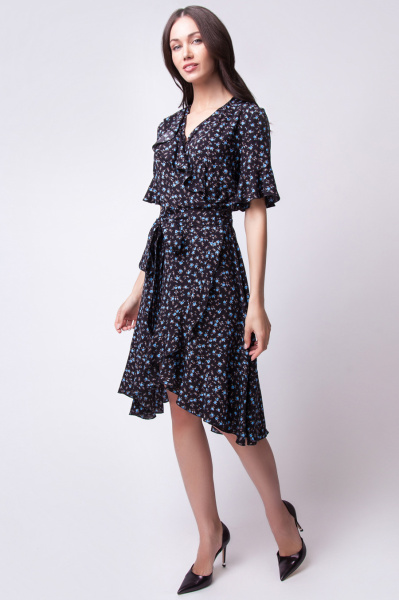 Платье в цветочный принт