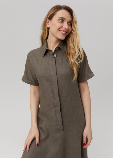 Платье с асимметричным низом 