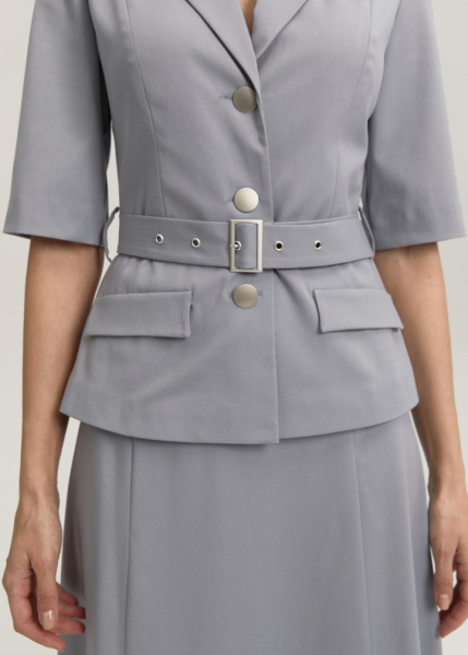 Костюм с юбкой 