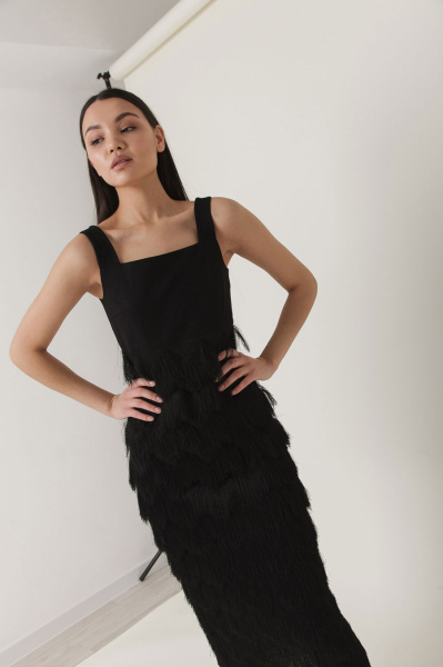 Коктейльное платье с бахромой