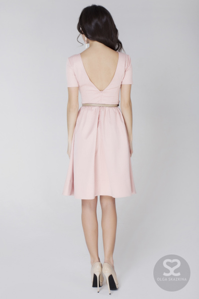 Платье жаккардовое с открытой спиной 