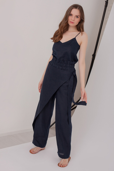 Стильные брюки на запах 