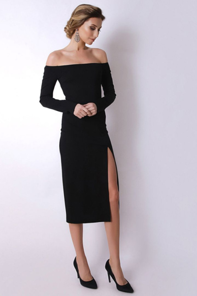 Коктейльное платье с открытыми плечами