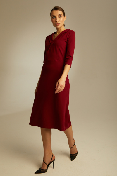 Платье с лацканами Платье с лацканами