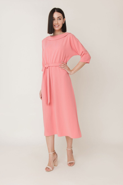 Платье из крепа 