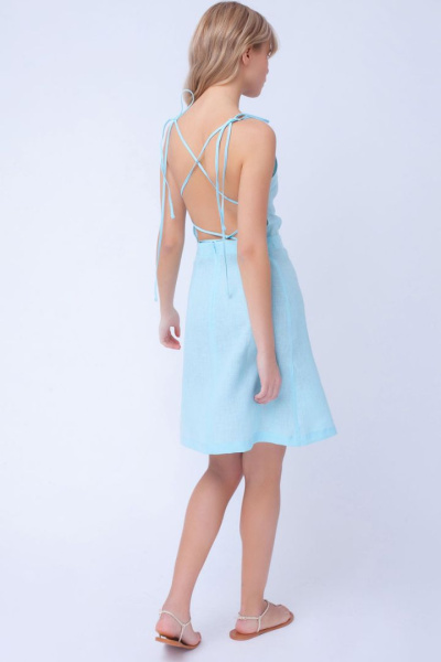 Льняное платье с открытой спиной