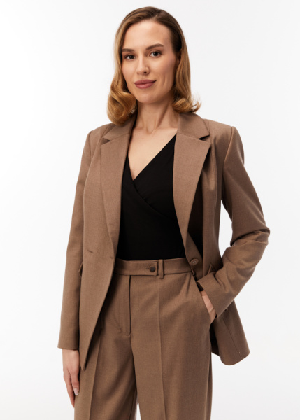 Приталенный жакет