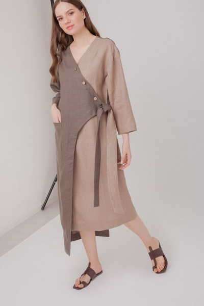 Платье изо льна прямого силуэта