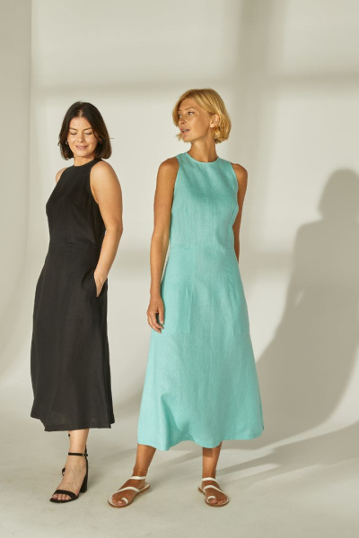 Льняное платье А-силуэта