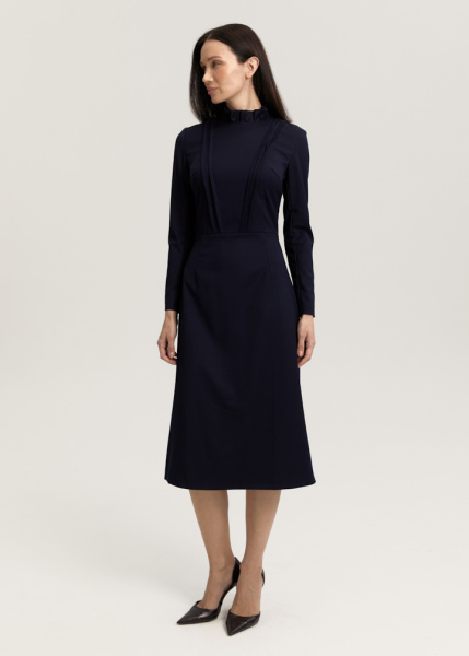 Платья с воротником рюшами  Платья с воротником рюшами