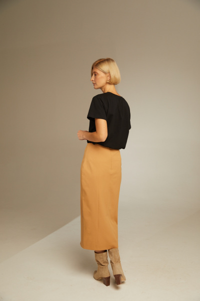 Юбка длины миди Юбка длины миди