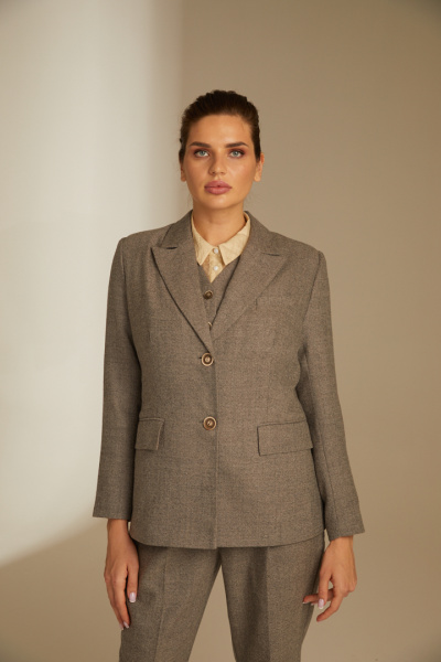 Приталенный жакет из 100% шерсти	