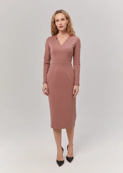 Платье с V-образным вырезом Платье с V-образным вырезом