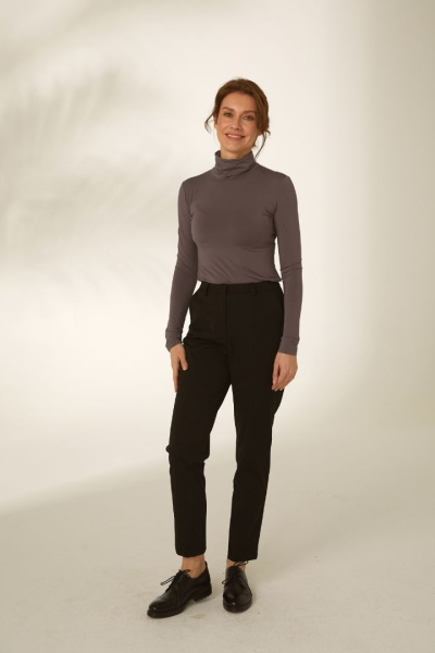 Водолазка с высокой горловиной Водолазка с высокой горловиной