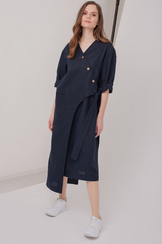 Платье изо льна прямого силуэта