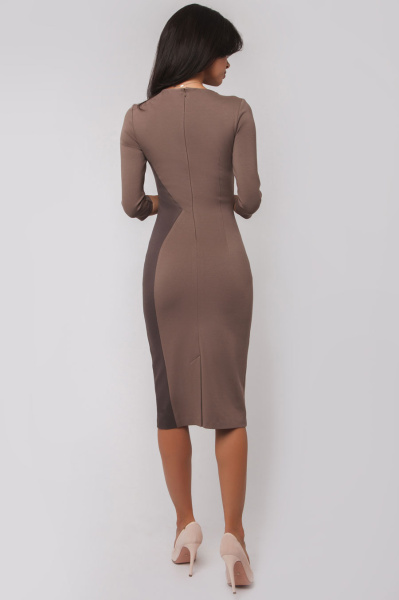 Платье с графичной вставкой 