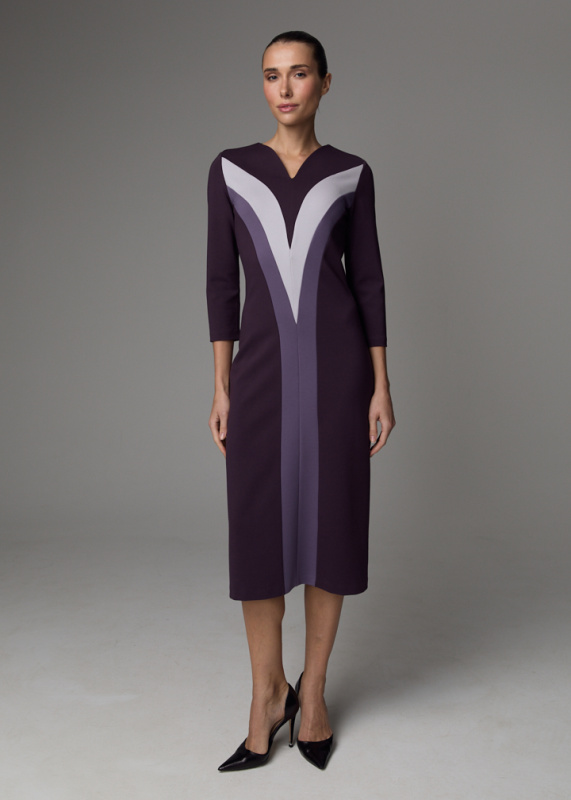 Платье с акцентными вставками