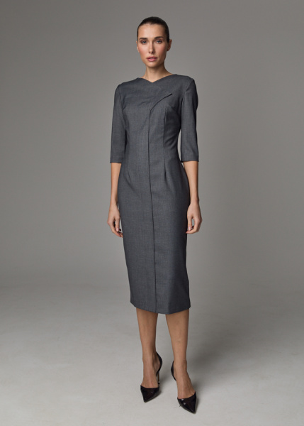 Платье с декоративными прострочками  Платье с декоративными прострочками