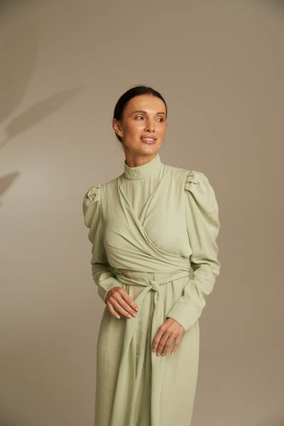 Платье с рукавами буфами