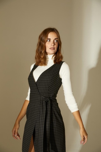 Сарафан с широким поясом