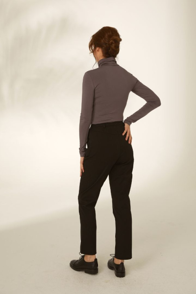 Водолазка с высокой горловиной Водолазка с высокой горловиной