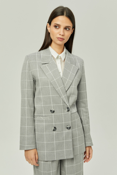 Удлиненный жакет